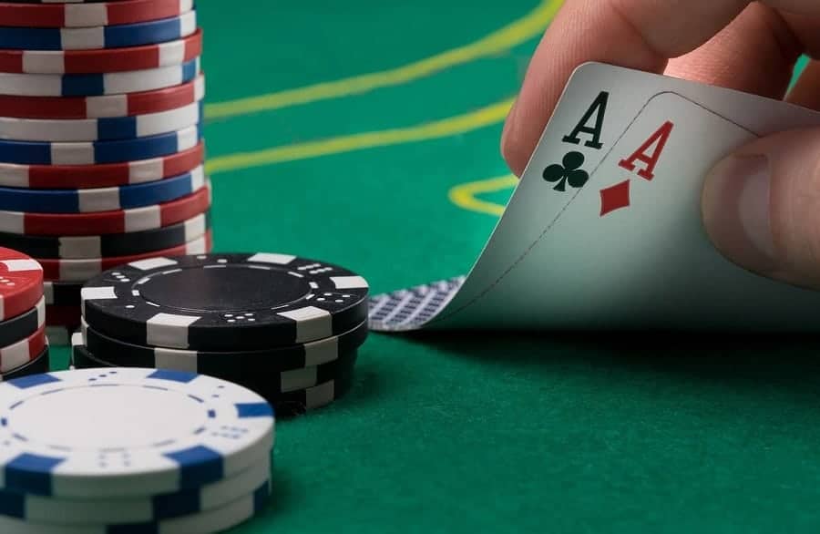 Những điều bạn hiểu sai về Poker - Hình 1